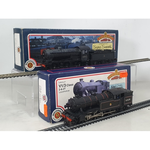 1259 - A boxed Bachmann 00 gauge J39 Locomotive in early crest BR livery and a boxed V1/3 2-6-2T with hoppe... 