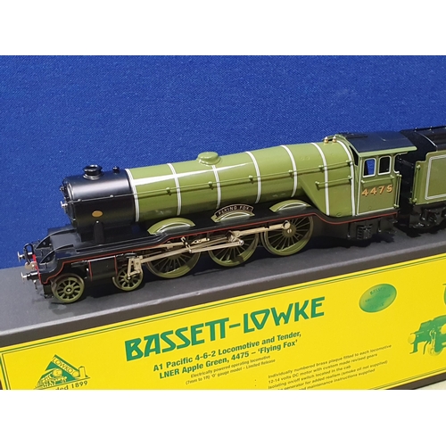 1280A - A boxed Bassett-Lowke 0 gauge A1 Class 4-6-2 Locomotive 'Flying Fox' in LNER green livery suitable f... 