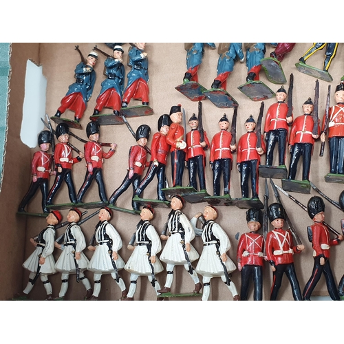 1522 - A tray of Britains diecast Military Figures including Guardsmen, American Parade Troops, French Fore... 