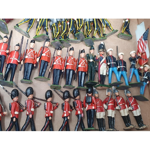 1522 - A tray of Britains diecast Military Figures including Guardsmen, American Parade Troops, French Fore... 