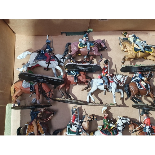 1526 - Twenty seven unboxed Del Prado Cavalry Figures