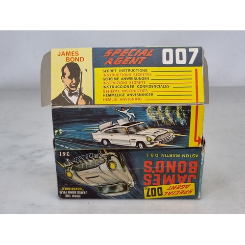 1552 - A boxed Corgi Toys No.261 James Bond Aston Martin DB5 with instructions, Ex, box VF-ex with insert (... 