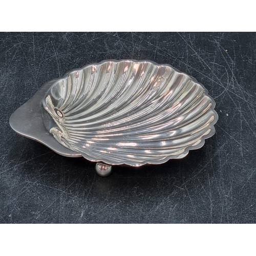 161 - A George V silver Butter Shell on ball feet, Sheffield 1914