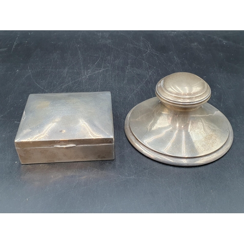 192 - An Edward VII silver Capstan Inkwell, London 1905, and a Cigarette Box engraved inscription,  Birmin... 