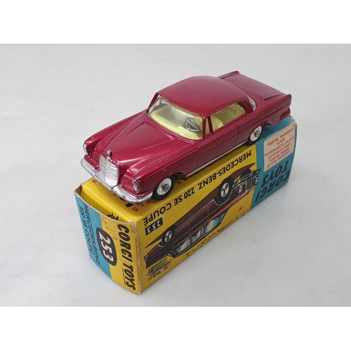 1313 - A boxed Corgi Toys No.253 Mercedes-Benz 220SE Coupe, Nr M, box VG-Ex