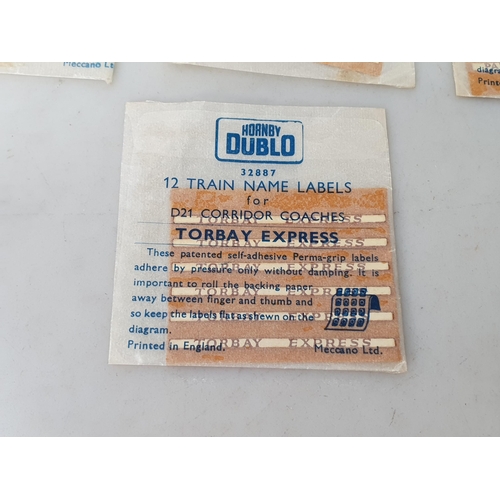 1095 - A pack of Hornby Dublo Bournemouth Belle Coach Names, a Set of Torbay Express and a Set of Bristolia... 