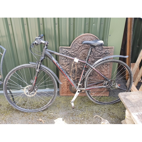 828 - A Cube Bicycle with Shimano gears