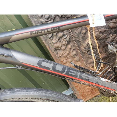 828 - A Cube Bicycle with Shimano gears