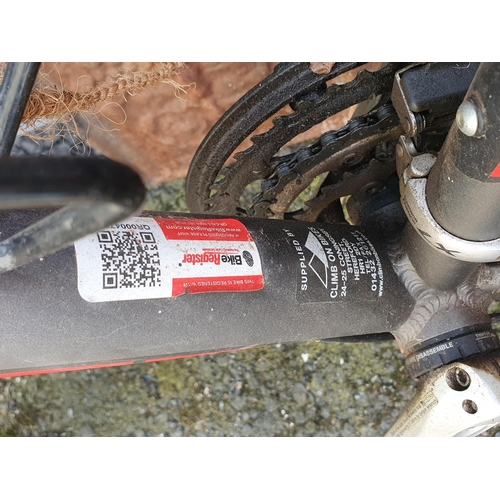 828 - A Cube Bicycle with Shimano gears