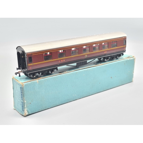 123 - A boxed Hornby Dublo D3 LMS 1/3rd Coach, M, in the rare 4/48 box of which few were made with a produ... 