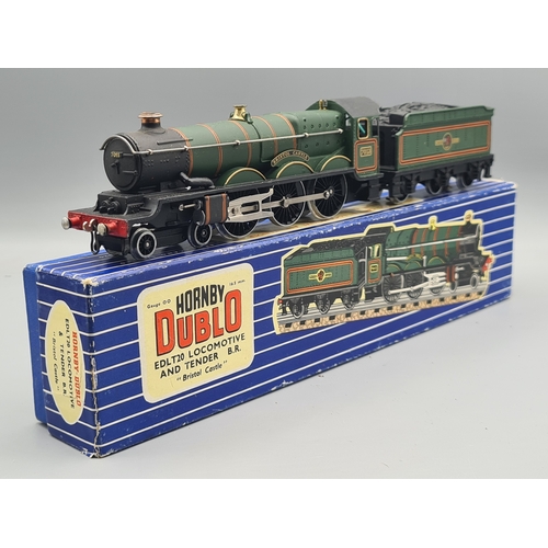 132 - A boxed Hornby Dublo EDLT20 'Bristol Castle' Locomotive, superb example showing no signs of use. Box... 