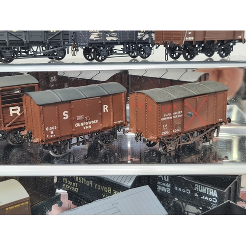 188 - Twenty six finescale 4mm 00 gauge kit built Wagons including Private Owners, GWR Low-sided with Furn... 
