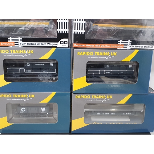 256 - Nine boxed items of 00 gauge Rolling Stock comprising Accurascale Siphon G Pattern O.33 in GWR brown... 