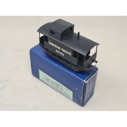 A Boxed Hornby Dublo D1 C P R Caboose M Box Nr Perfect