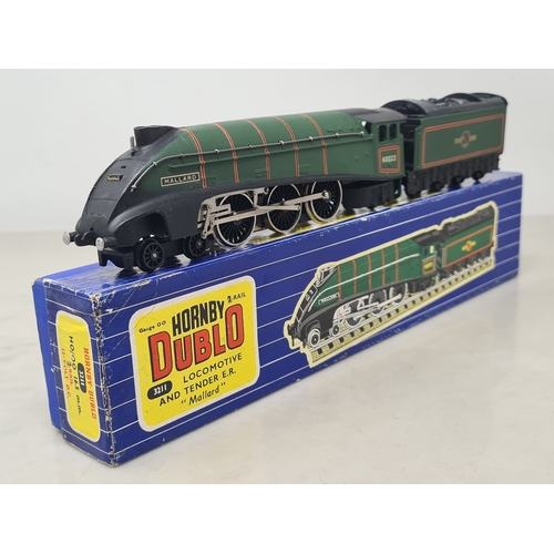 91 - A boxed Hornby Dublo 3211 'Mallard' with nickel silver driving wheels, M, showing no signs of use. B... 