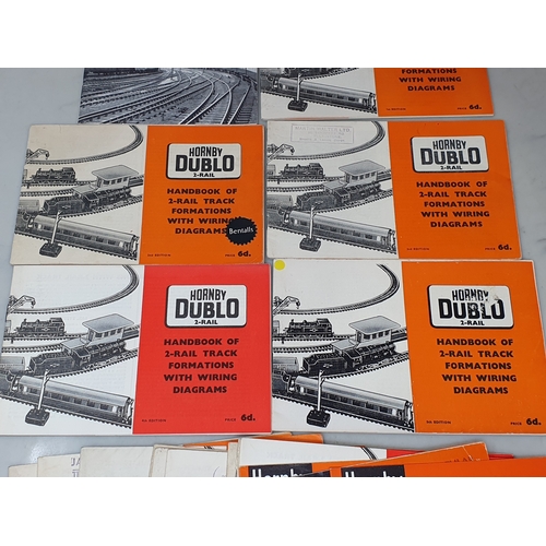 75 - A reference set of 6x 2-rail Track Plans Books and 12x various other Plans Books, all Nr M-M