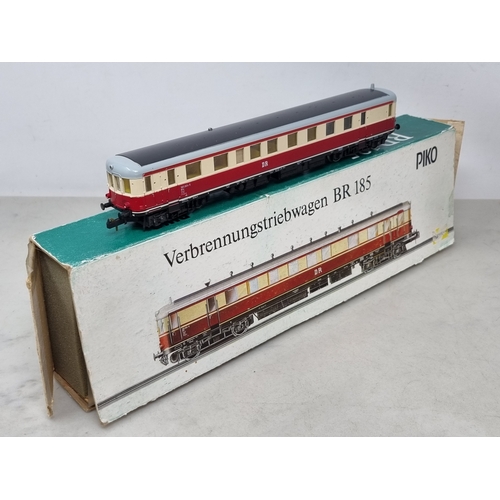 305 - Two boxed Piko H0 scale BR 186 DR diesel Railcars, both VG, boxes P-F