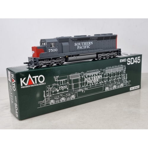 A boxed Kato H0 scale 37-1713 SD45 Southern Pacific diesel Locomotive ...