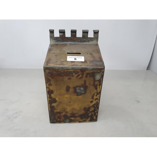 Lot 6         