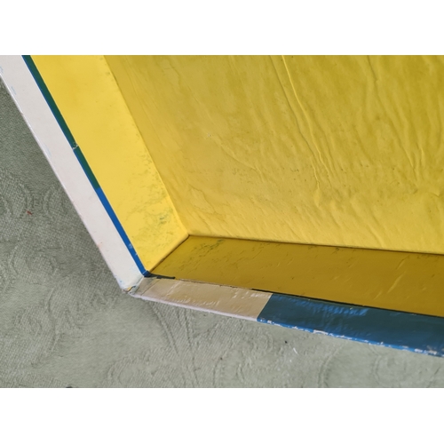 111 - A boxed Hornby Dublo 2034 'Royal Scot' Deltic Passenger Set, M, has been lightly run. Box base with ... 