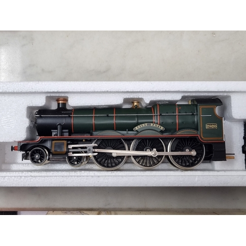 204 - Four boxed Hornby (England) 00 gauge GWR Locomotives comprising R830 4-6-0 'Saint David', two R059 C... 