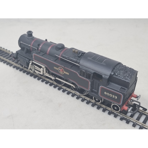 233 - An unboxed Wrenn 00 gauge W2218 2-6-4T Locomotive in BR black livery No.80033, Ex