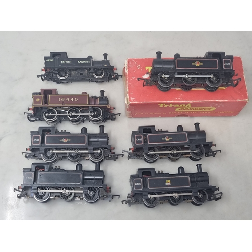 237 - Six Triang Railways and Hornby 00 gauge 0-6-0T 'Jinty' Locomotives including one boxed (5x various B... 