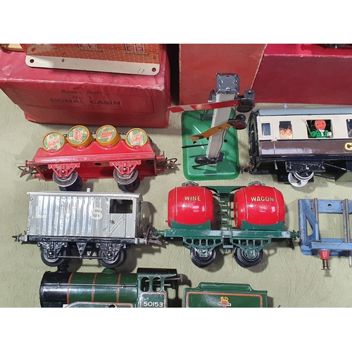 352 - A quantity of Hornby 0 gauge including a clockwork No.501 0-4-0 Locomotive and tender in BR green li... 