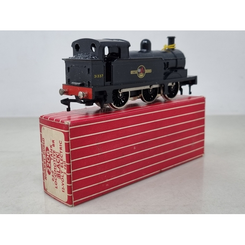 38 - A boxed Hornby Dublo 2206 black 0-6-0T Locomotive, M showing no signs of use. Late production versio... 