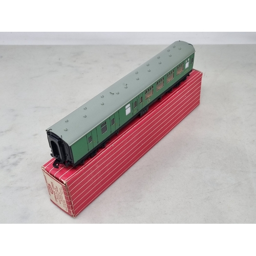41 - Three boxed Hornby Dublo SR Corridor Coaches comprising 4054 and 2x 4055, all M showing no signs of ... 