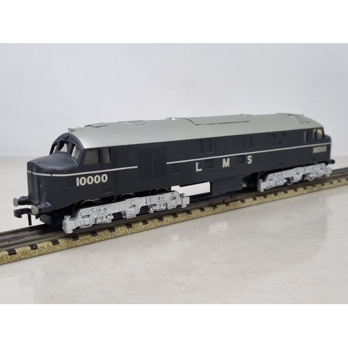 62 - A boxed Classic Collections Limited Edition C12 LMS 10,000 diesel Locomotive, M, box Nr perfect with... 
