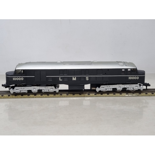 62 - A boxed Classic Collections Limited Edition C12 LMS 10,000 diesel Locomotive, M, box Nr perfect with... 