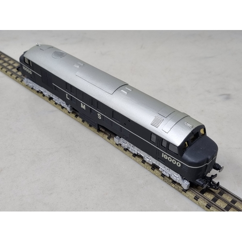 62 - A boxed Classic Collections Limited Edition C12 LMS 10,000 diesel Locomotive, M, box Nr perfect with... 