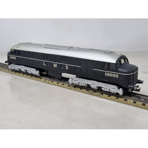 62 - A boxed Classic Collections Limited Edition C12 LMS 10,000 diesel Locomotive, M, box Nr perfect with... 