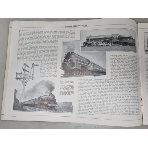 75 - A 1939-40 Hornby Book of Trains, superb example, shop stamp to rear for 'J.R. Norris, Nottingham'