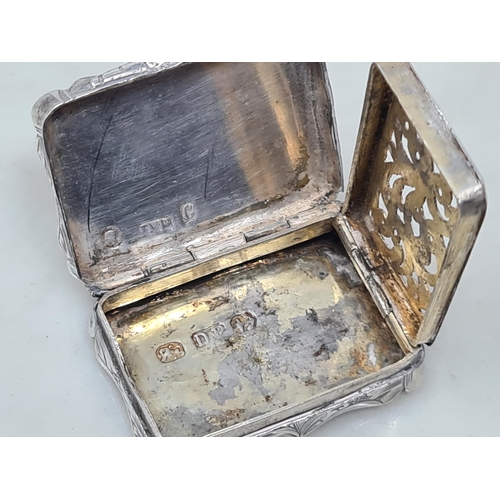 117 - A Victorian silver Vinaigrette, scroll engraved, Birmingham 1851, maker: D.P