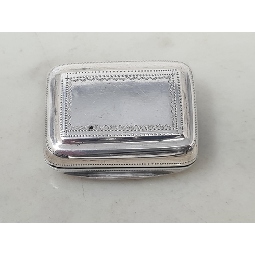 118 - A George III small silver Vinaigrette with engraving and cartouche, Birmingham 1810, maker: S & S