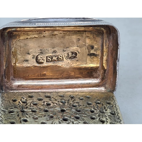 118 - A George III small silver Vinaigrette with engraving and cartouche, Birmingham 1810, maker: S & S