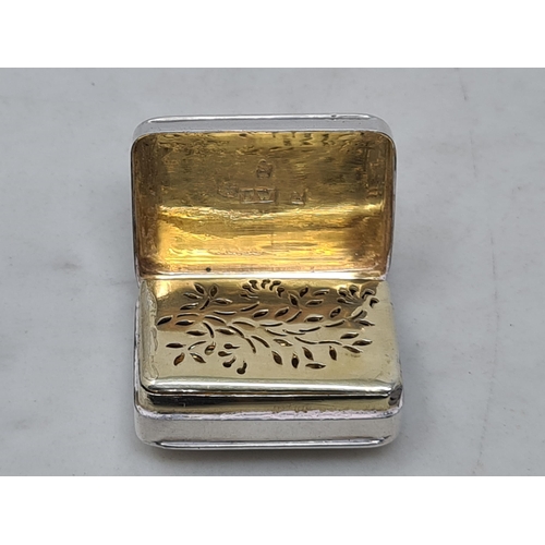 120 - A George III silver Vinaigrette, very plain, Birmingham 1801, maker: T. Willmore