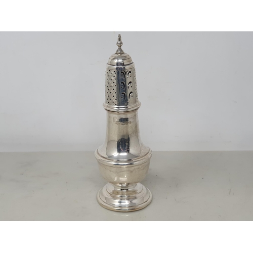 85 - A George V silver Sugar Caster, Chester 1926, 80gms
