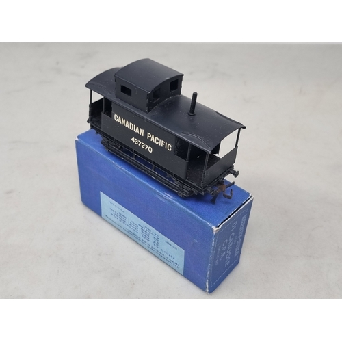 A Hornby Dublo D1 C P R Caboose In Reproduction Box Ex