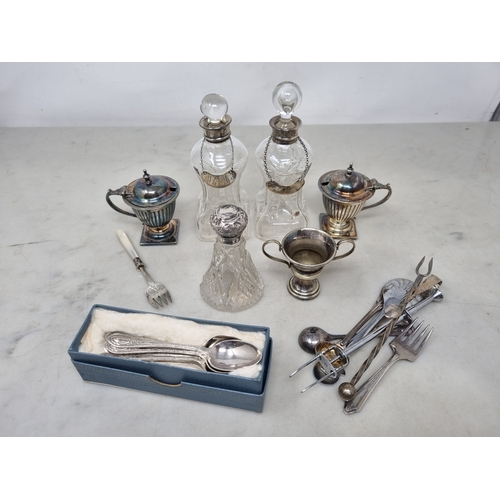 87 - A pair of George V silver mounted glass Spirit Flasks, Birmingham 1912, two silver Whisky Labels, a ... 