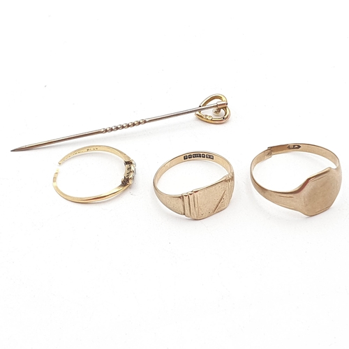 197 - A collection of 9ct gold Jewellery, mostly a/f, approx 14gms (excluding stick pin clasp)