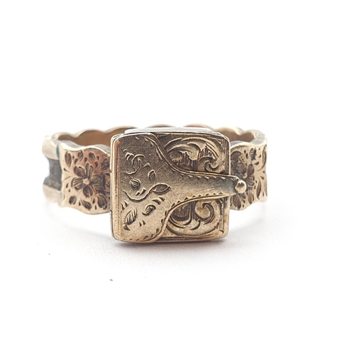 246 - A Victorian Mourning Ring with plaited hair to outside of shank and opening compartment containing l... 