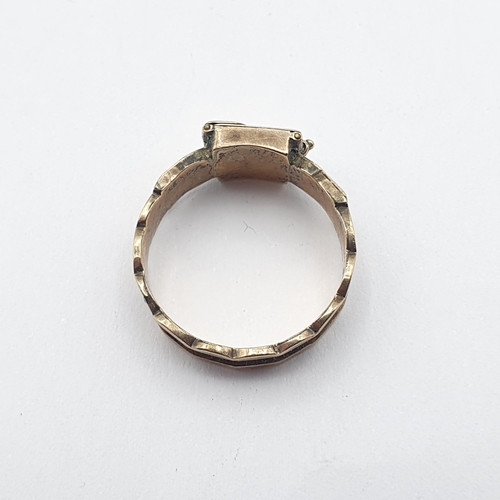 246 - A Victorian Mourning Ring with plaited hair to outside of shank and opening compartment containing l... 