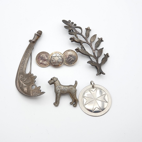 263 - A hinged Bangle with engraving to front marked Sterling silver, Coin Brooch, Agate Brooch, ceramic B... 