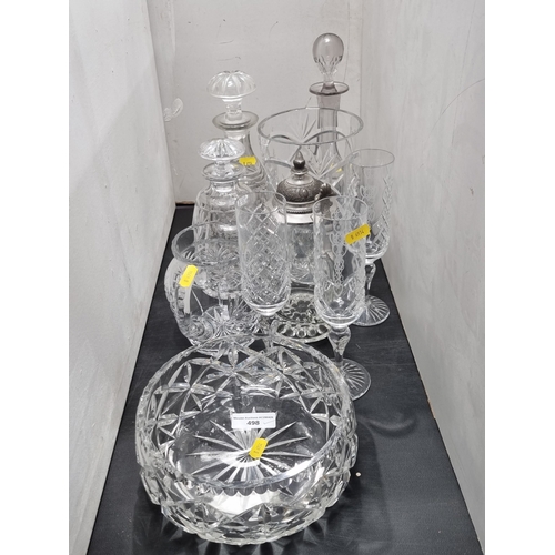498 - A quantity of glassware including Decanters, Bowl, Glasses etc (R5)