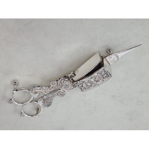 62 - A George V silver two handled  Pot, London 1911,and a pair of plated Hobday patent Candle Snuffers w... 