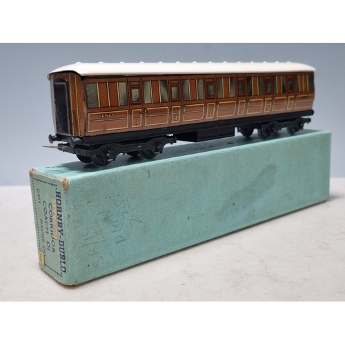 Lot 32        
