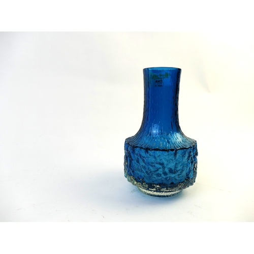 516 - Whitefriars Geoffrey Baxter Kingfisher blue vase, 19 cm high